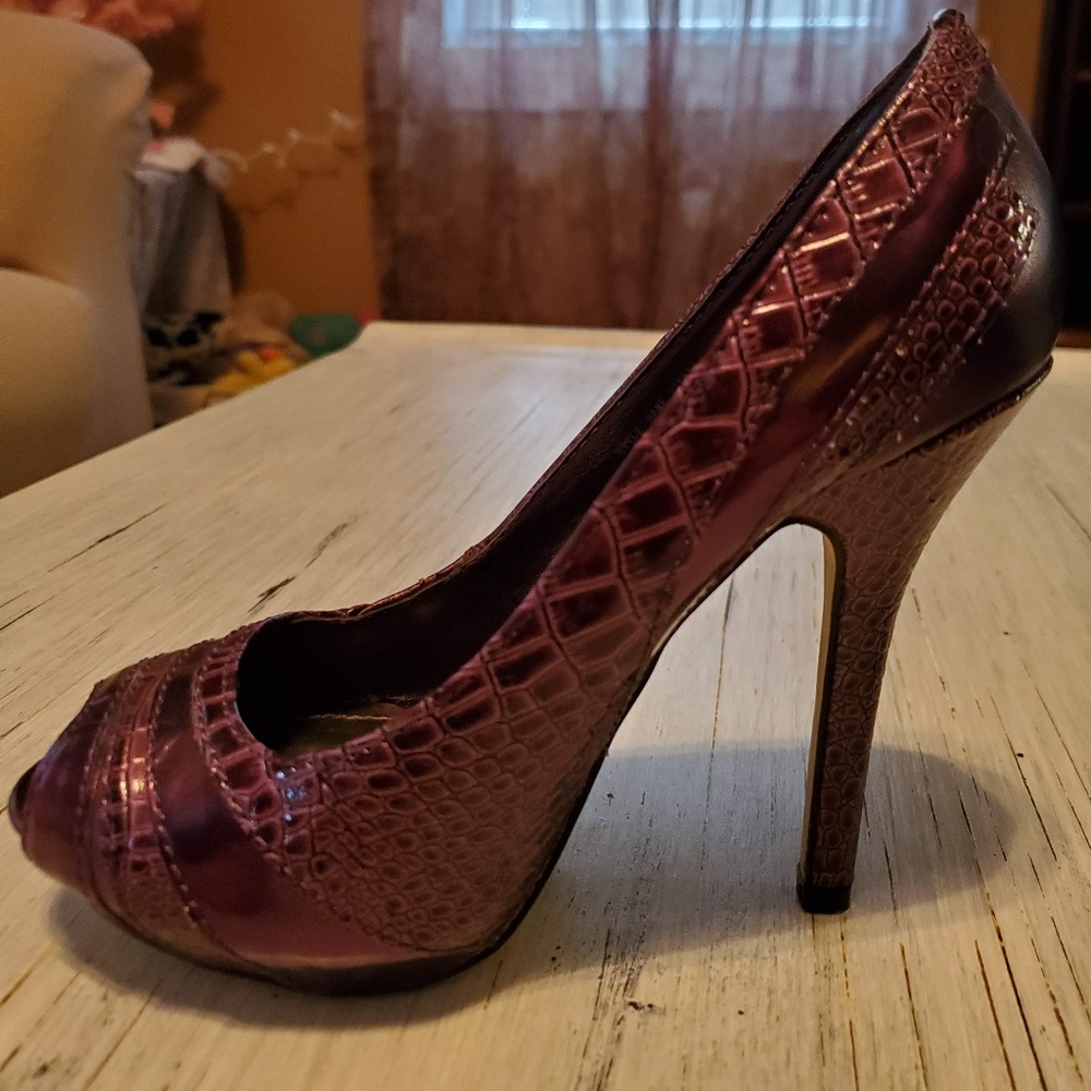 Purple, textured heels - never worn